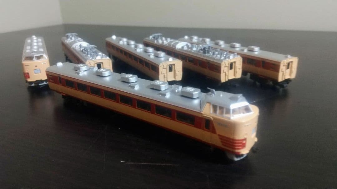 Nゲージ 鉄道模型 5両セット トミックスの車両セット JR 313-5000系近郊電車増結セットB｜製品情報｜製品検索｜鉄道模型