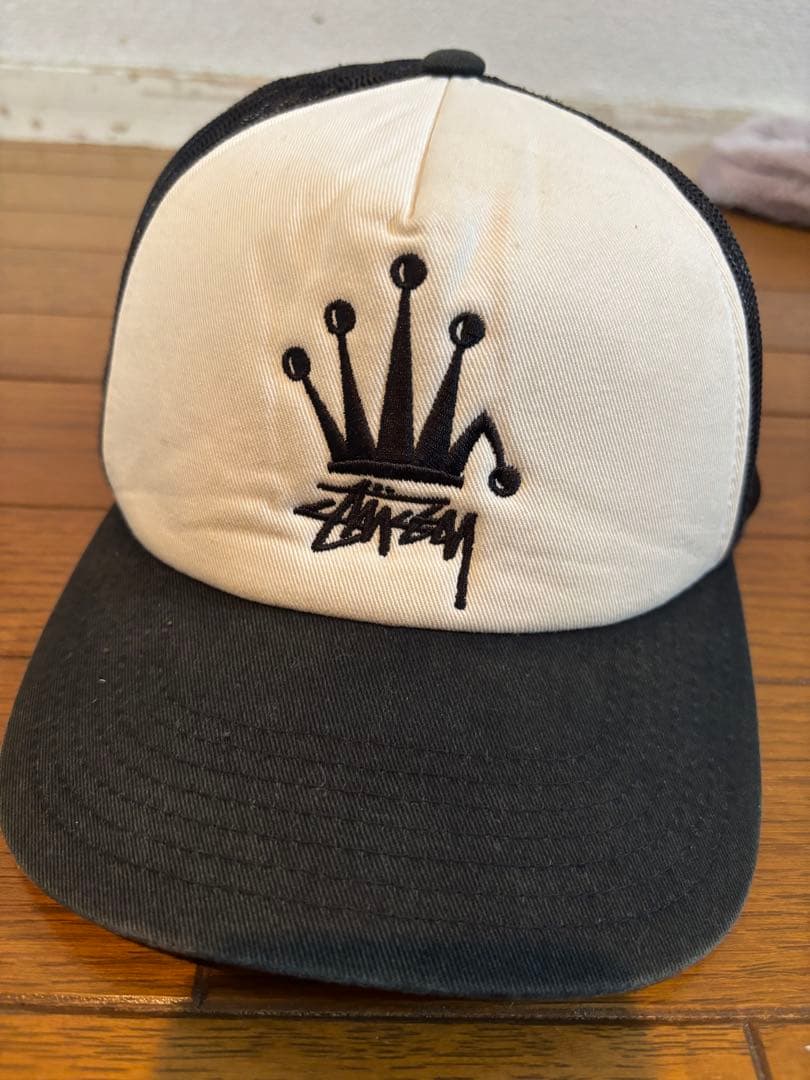 Stussy クラウンロゴ メッシュキャップ
