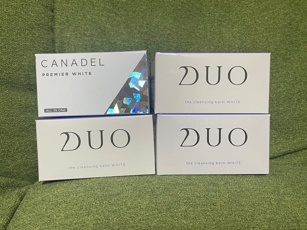 デュオ ザ クレンジングバーム ホワイト & カナデル プレミアホワイト