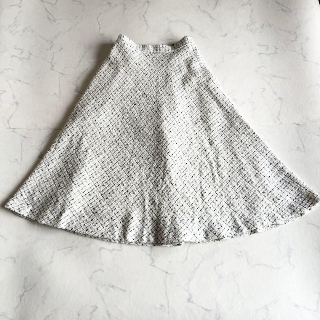 未使用級 23AW エムプルミエブラック ループチェックツイードフレアスカート