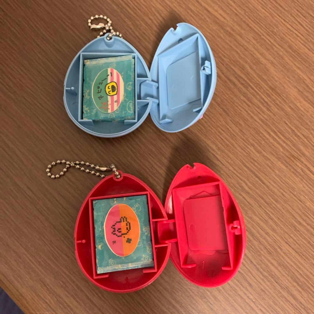 元祖たまごっち絆創膏ケース キーホルダー 絆創膏入り - メルカリ