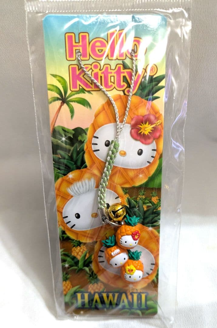 ハローキティ　ハワイ　 パイナップル 根付　2012　未開封