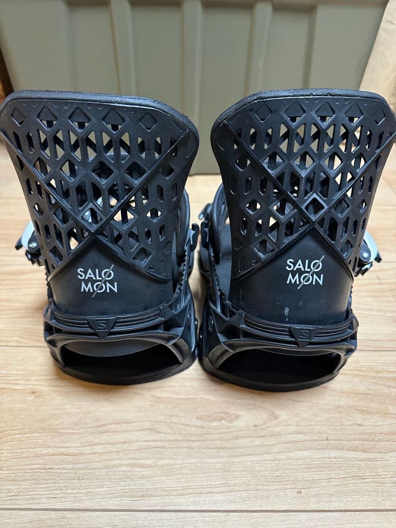 SALOMON HIGHLANDER Mサイズ　ハイランダー