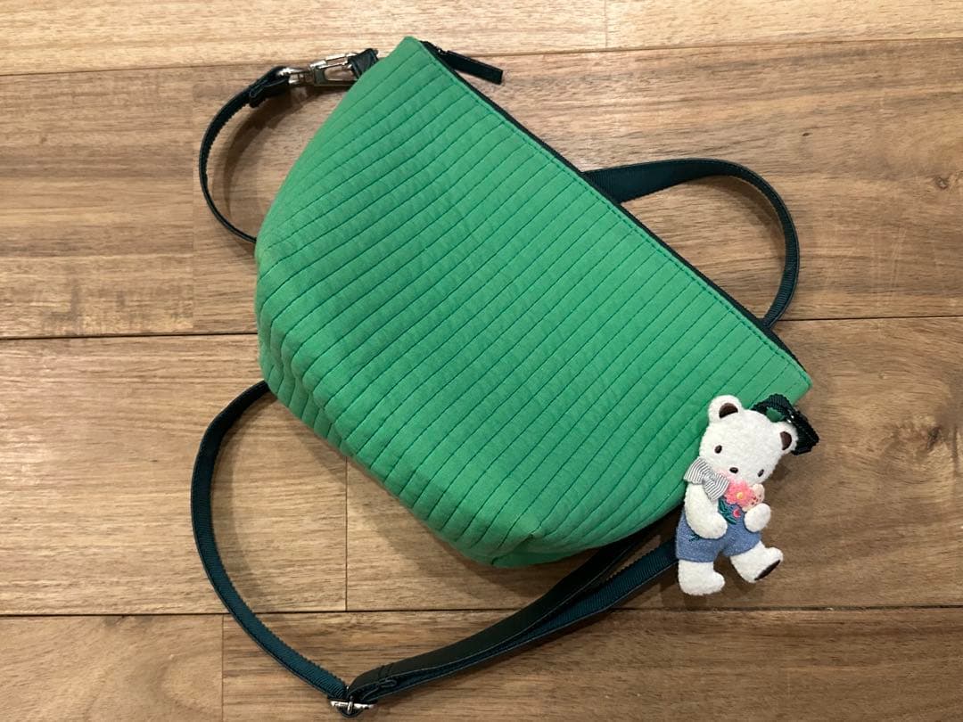 ファミリア familiar ピオヌンナル ショルダーバッグ POP ポシェット