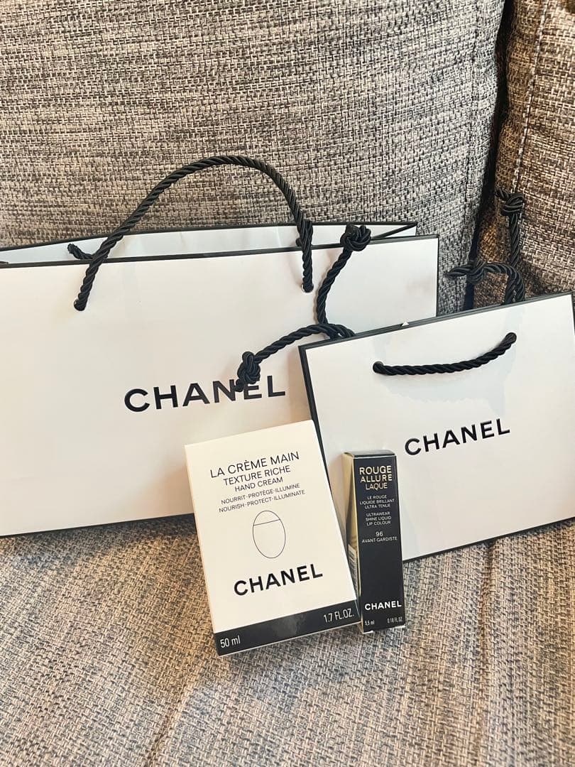【新品未使用】CHANELハンドクリーム&リップカラーセット