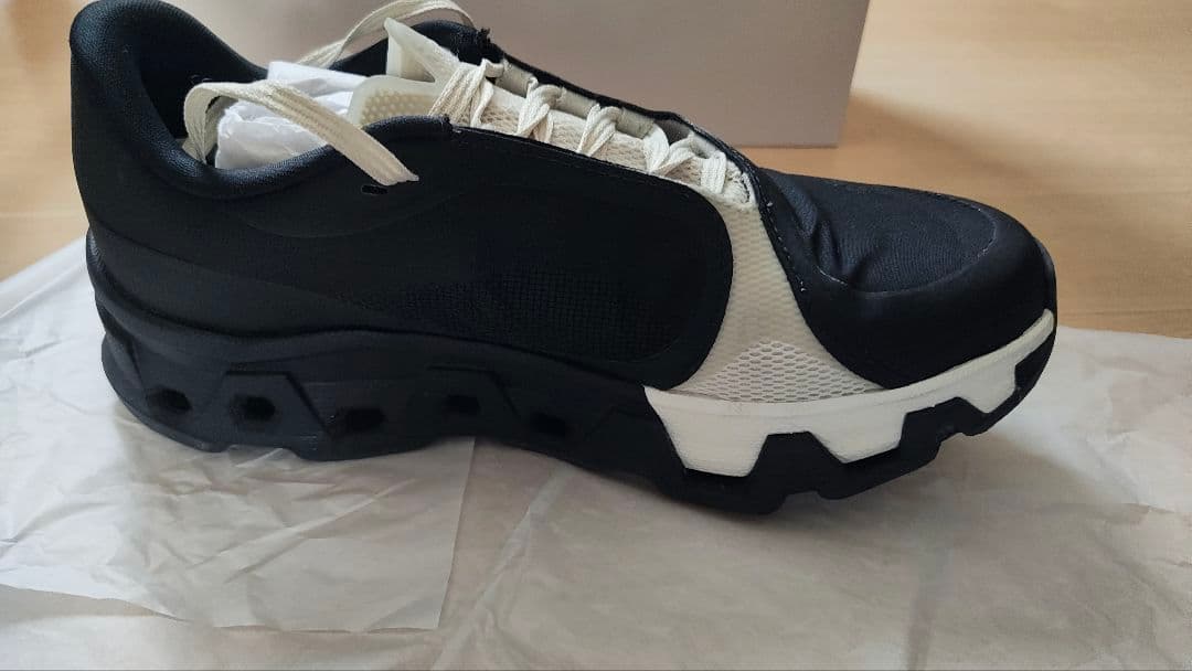 靴 On Cloudmonster Hyper PAF Black 25.5cm