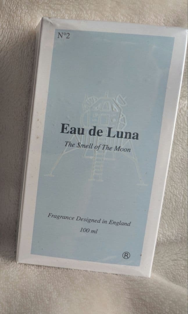 Eau de Luna 月の香り 香水 100ml