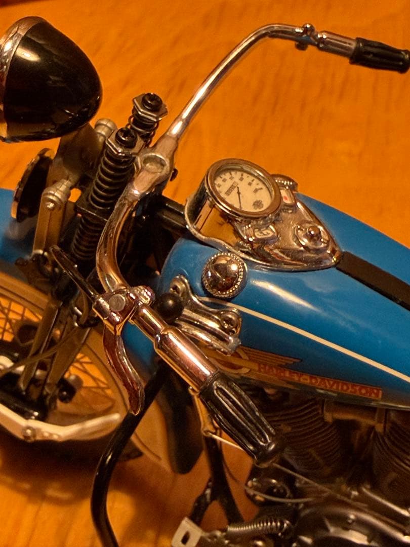 フランクリンミント ハーレー1936ナックル 1/10 限定9900 - メルカリ