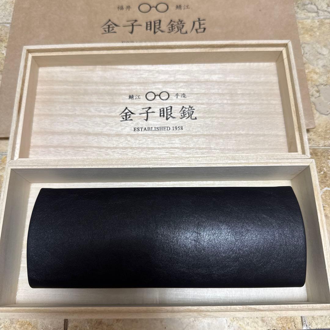金子眼鏡店 メガネケース/ 桐箱／眼鏡拭き - メルカリ