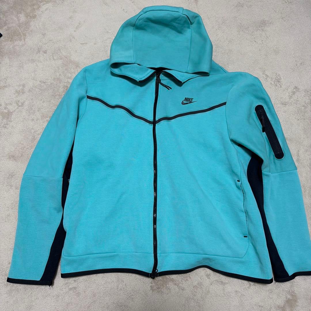 NIKEテックフリースティファニーブルー 激レア 希 少 - メルカリ