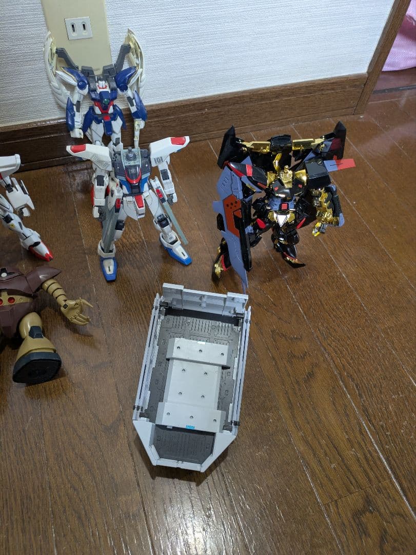 プラモデル ガンダム ガンプラ HG MG 他 ジャンク 武器 完成品 - メルカリ