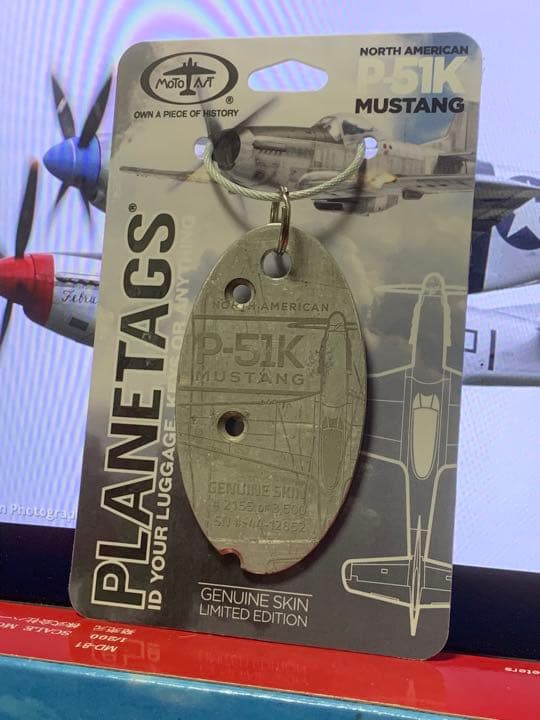 アメリカ軍 戦闘機 P-51 マスタング タグ キーホルダー Planetags