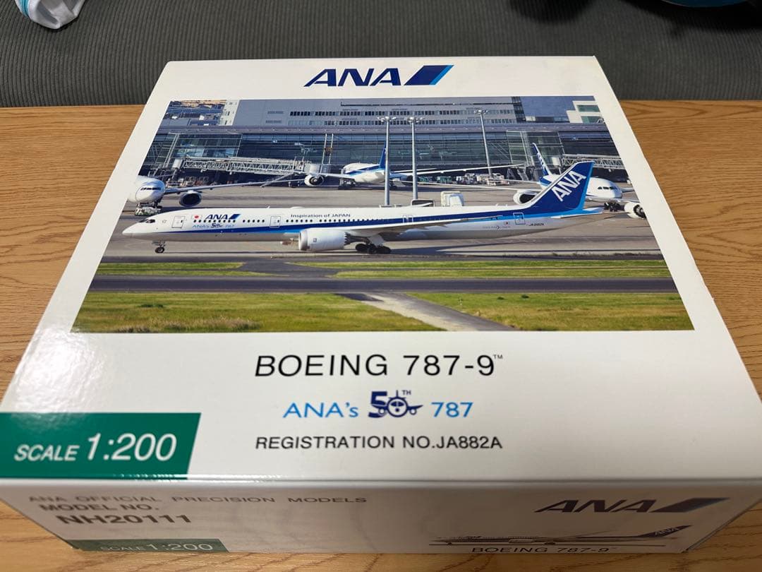 航空機・ヘリコプター ANA 1/200 NH20111 B787-9 JA882A 早い者勝ち即発送 ANA 1/200 NH20111 B787-9 JA882A 商品に興味をお