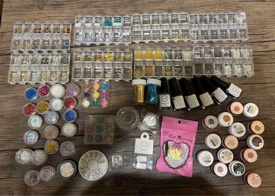 ジェルネイル・パーツ⭐︎大量セット⭐︎未使用もあり