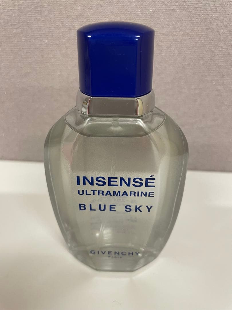 ジバンシーウルトラマリンブルースカイ　香水50ml 限定・廃盤などのレア商品