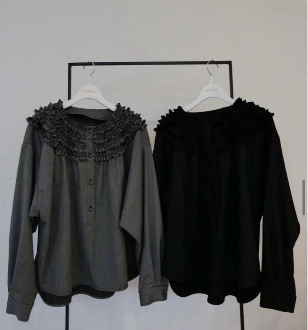 ロージーモンスター ミニフリル ブラウス ブラック