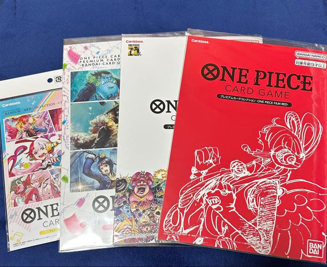 ワンピースカード　プレミアムカードコレクション まとめ売り 4点