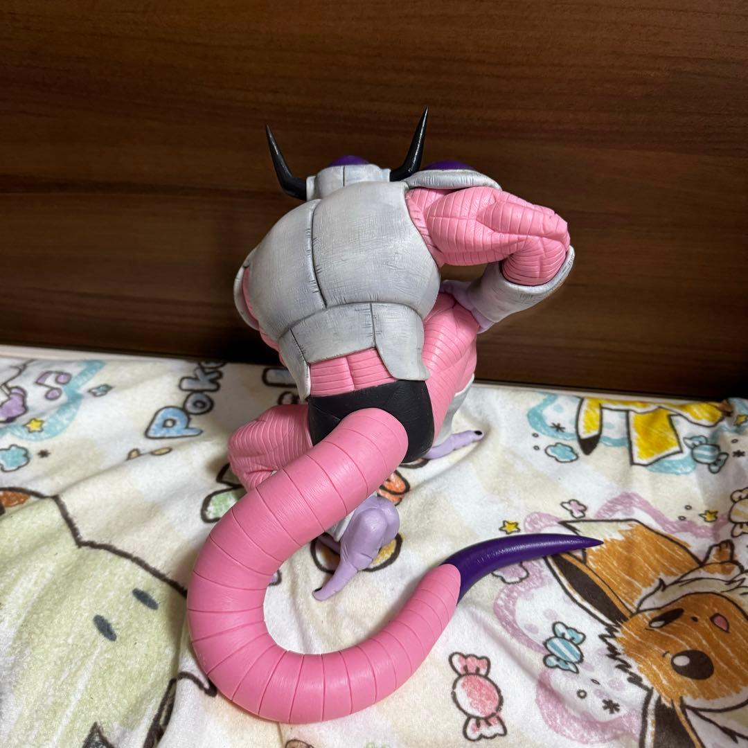 ドラゴンボール 一番くじ フリーザ 第2形態 フィギュア スミ入れ