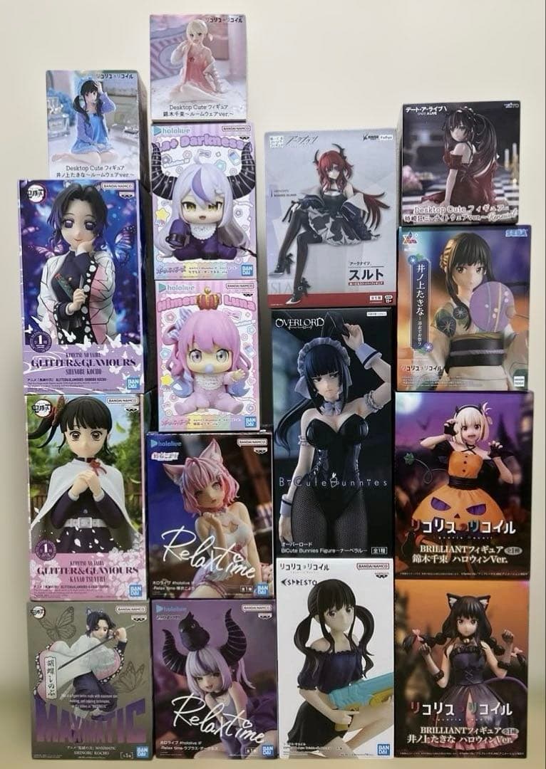 美少女プライズフィギュアセット　鬼滅　リコリコ　オバロ　ホロライブ　16点