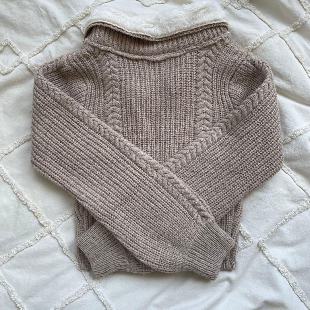 Mary logo zip tops ANDMARY - メルカリ