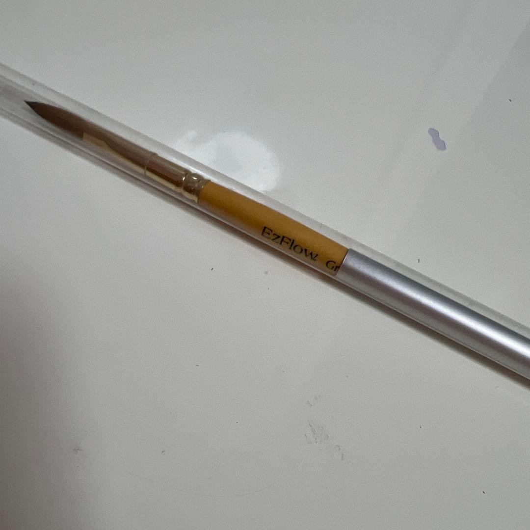 イージーフロウグランドオーバルブラシ608