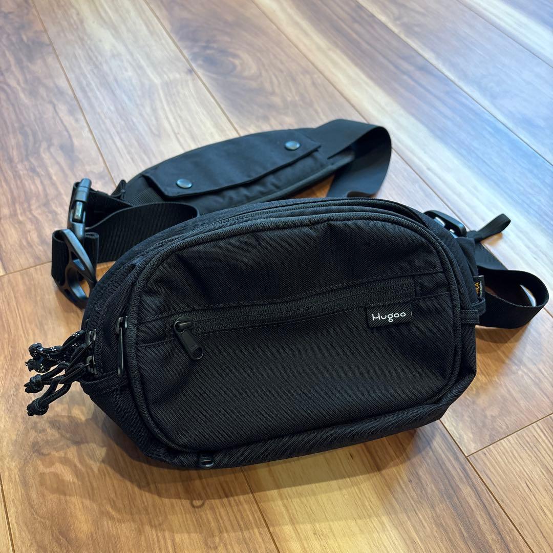 Hugoo ブラック ヒップシートバッグ