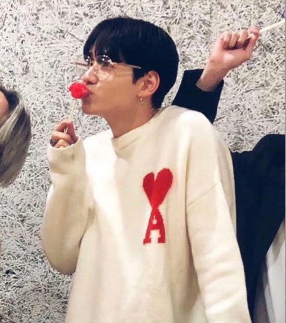 芸能人着用】AMI PARIS アミパリス ロゴニット セーター ホワイト M