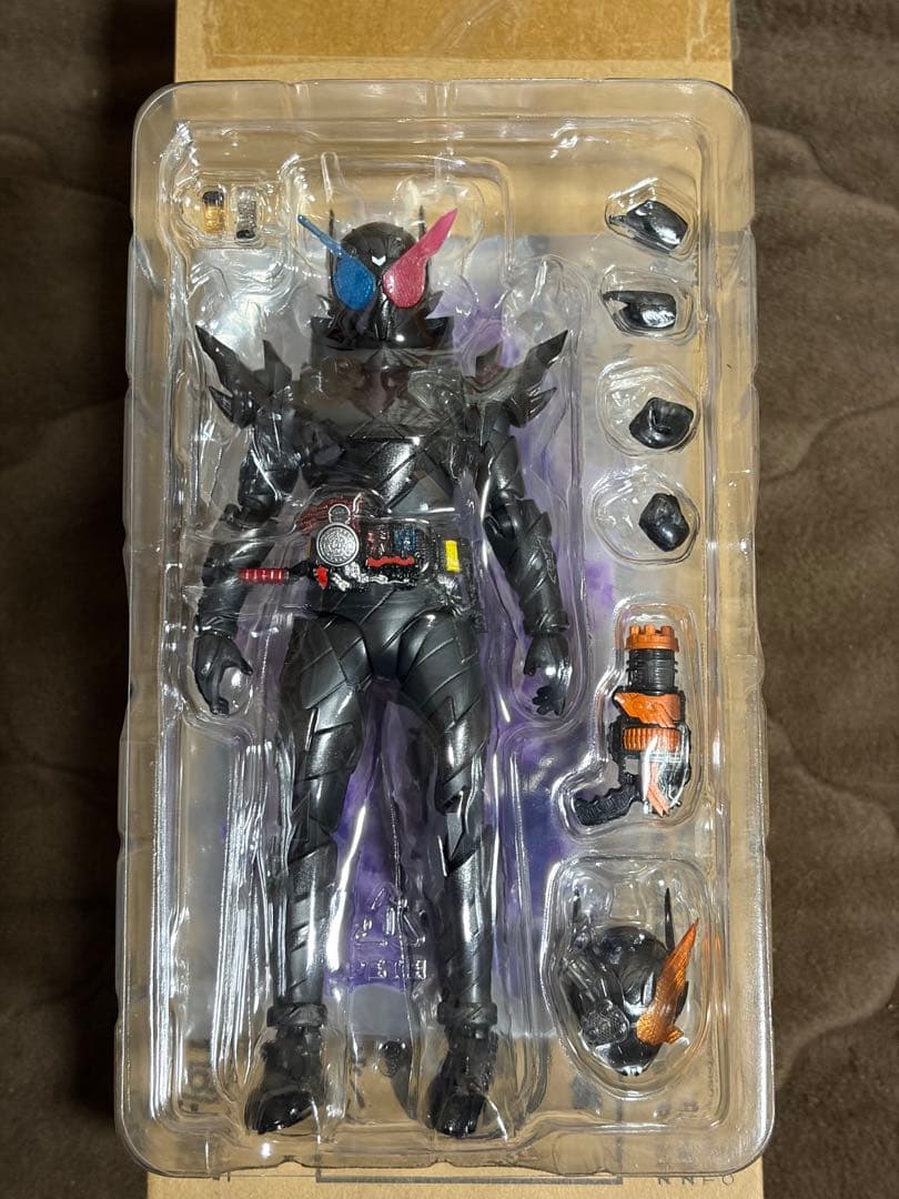 S.H.Figuarts 仮面ライダービルド ハザードフォーム 平ジェネ版