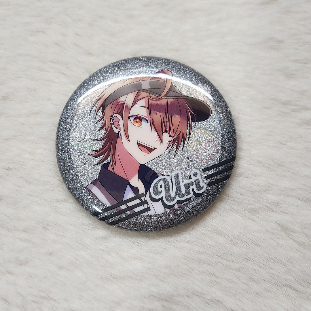 カラフルピーチ うり 缶バッジ - メルカリ