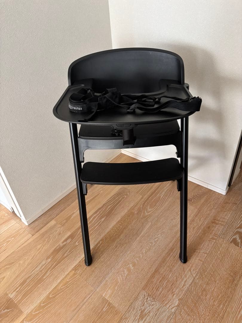 専用 ブラック ベビーチェア 安全ベルト付き 楽天市場】Kosta ベビーチェア 木製 ハイチェア ナチュラル 安全ベルト