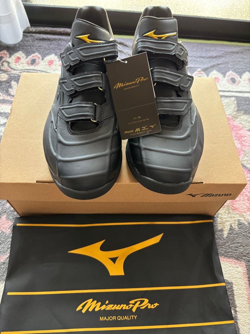 MizunoPro ブラック トレーニングシューズ