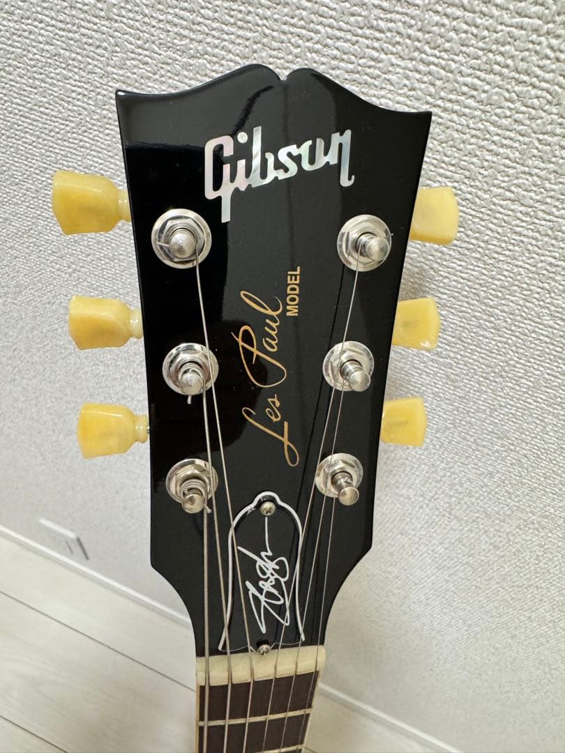 ギター Slash \"Victoria\" Les Paul Standard