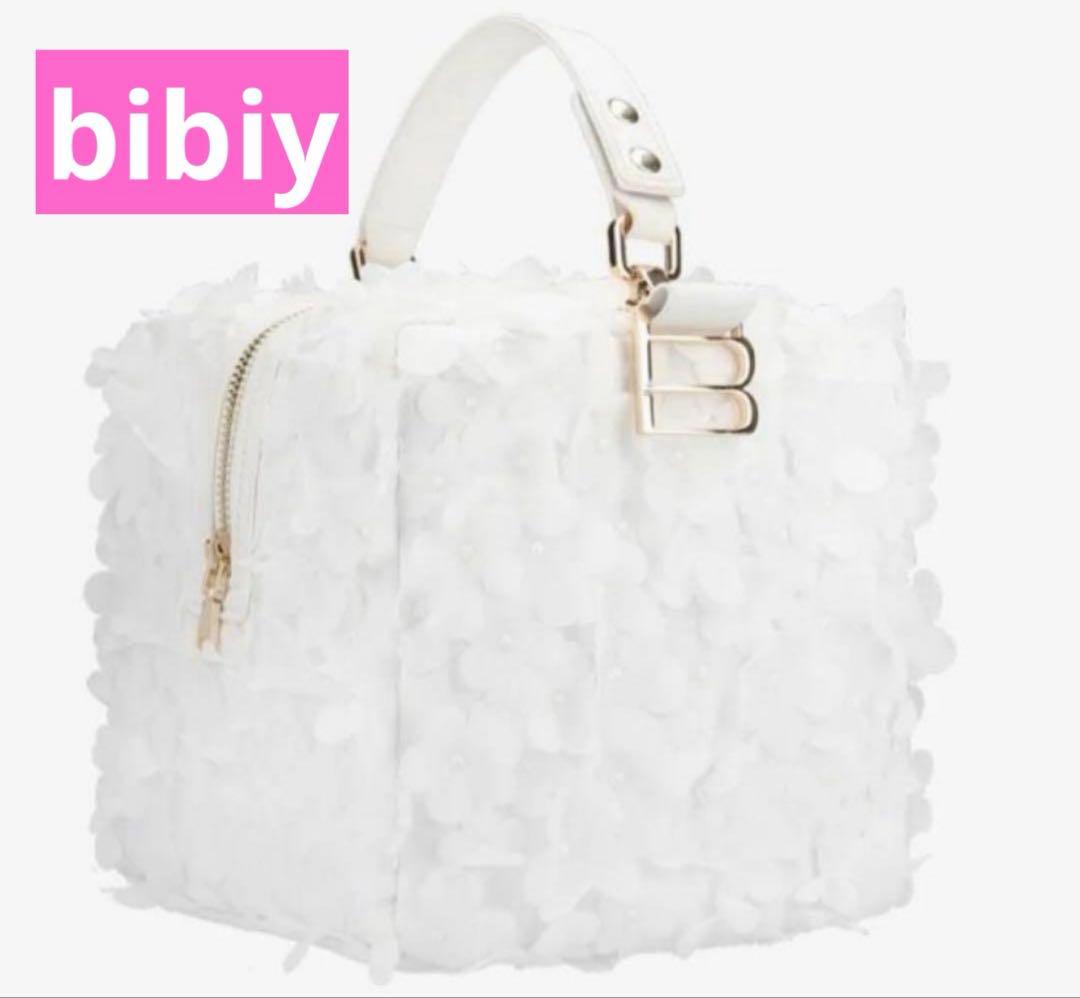最終値下げ 新品未使用 bibiy B. FLORET BOX BAG - メルカリ