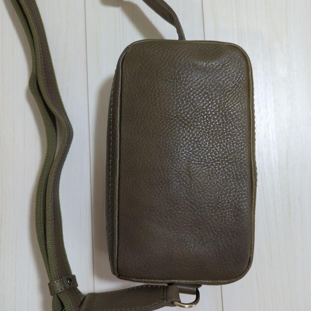 土屋鞄トーンオイルヌメ ボディーポシェットカーキグリーン