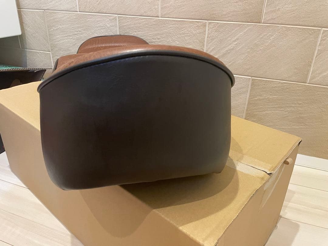 特注CB750FOUR CB750K タックロール シート アンコ抜き - メルカリ