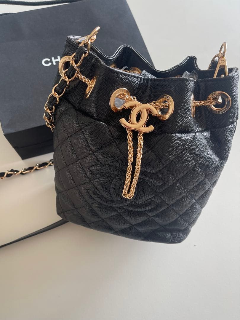 CHANEL 巾着ショルダーバッグ　ブラック　2way 最後の1点 早い者勝ち シャネルノベルティ 巾着ショルダーバッグ
