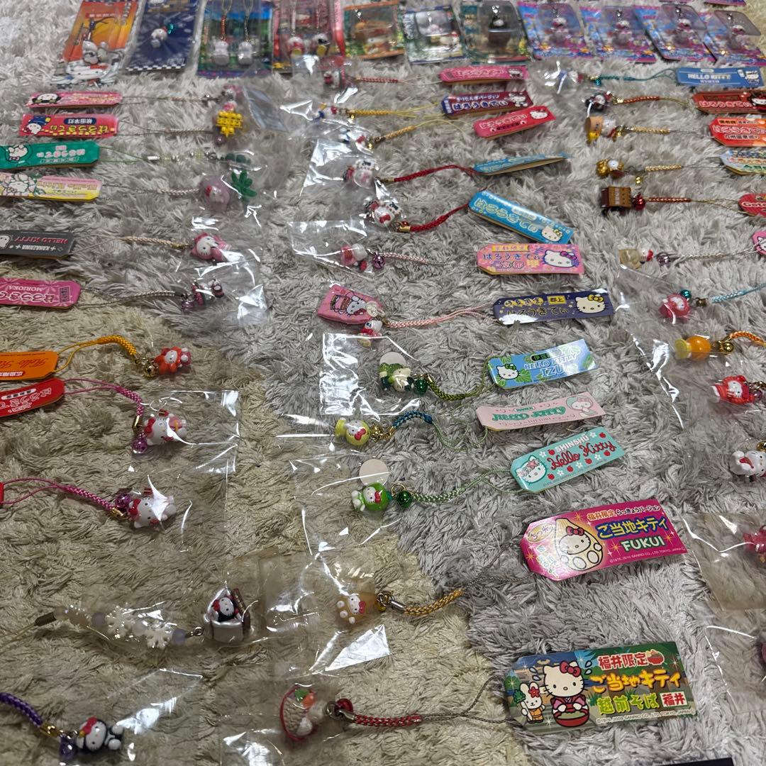 ご当地キティ まとめ売り 他 105個セット【5056