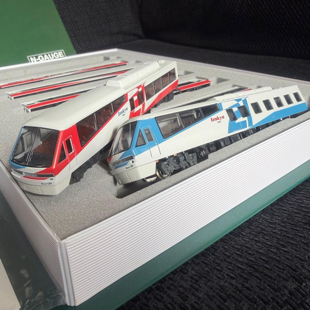 新品 KATO 10-150 伊豆急2100系 リゾート21(Izukyuロゴ入 - メルカリ