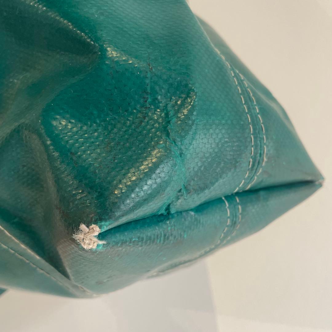 FREITAG トートバッグ グリーン/レッド - メルカリ