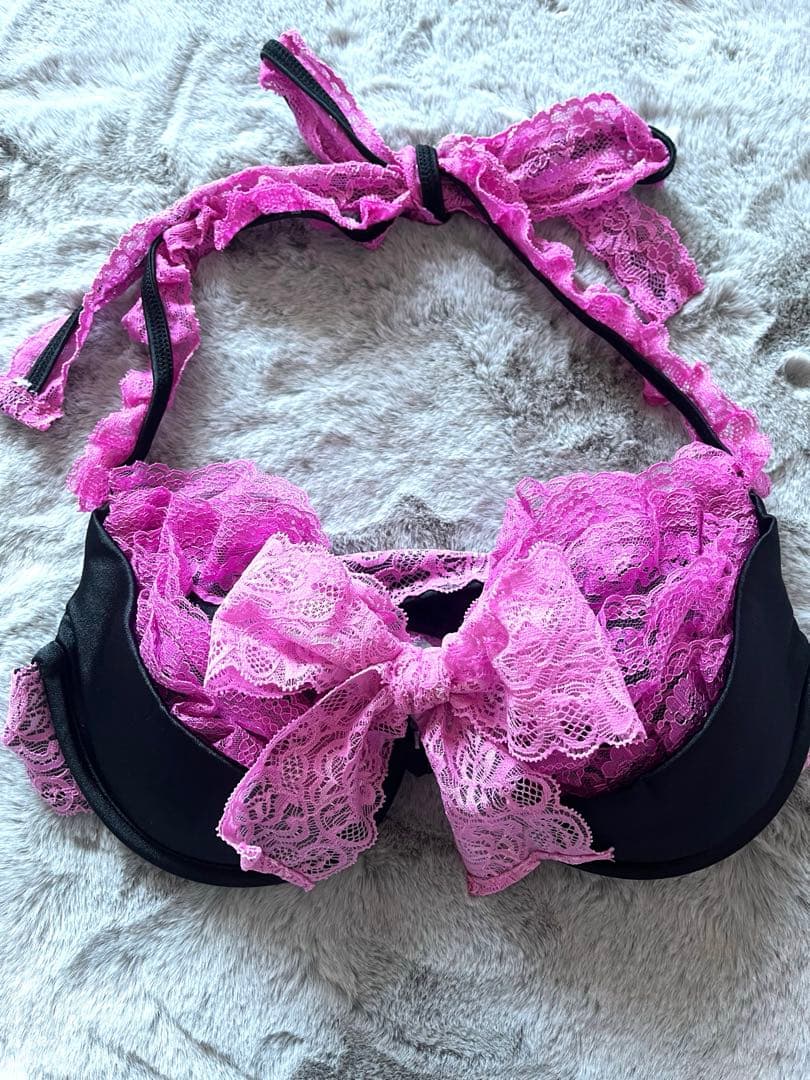 ❤︎MARS リボン　見せブラ　チューブトップ　黒×ピンク❤︎マーズ MA*RS】サテンリボン付きフリルブラウス - ピンク size-F | 地雷系