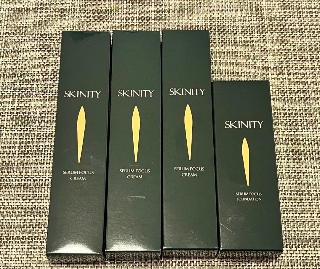 ⭐︎SKINITY セラムフォーカスクリーム・ファンデーションセット⭐︎ スキニティ セラムフォーカス ファンデーション 26g 薬用 リンクルケア