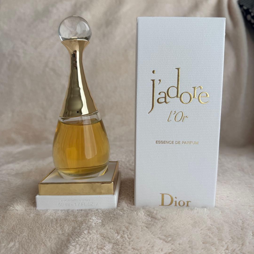 Dior j'adore l'Or エッセンス・ド・パルファン