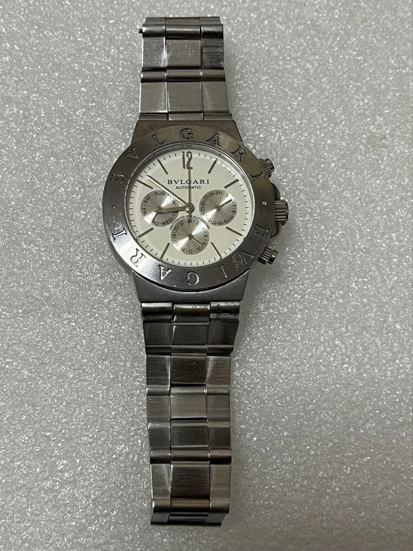 Bulgari SD 38 S クロノグラフ 時計鎖⛓️が壊れた。自動巻です