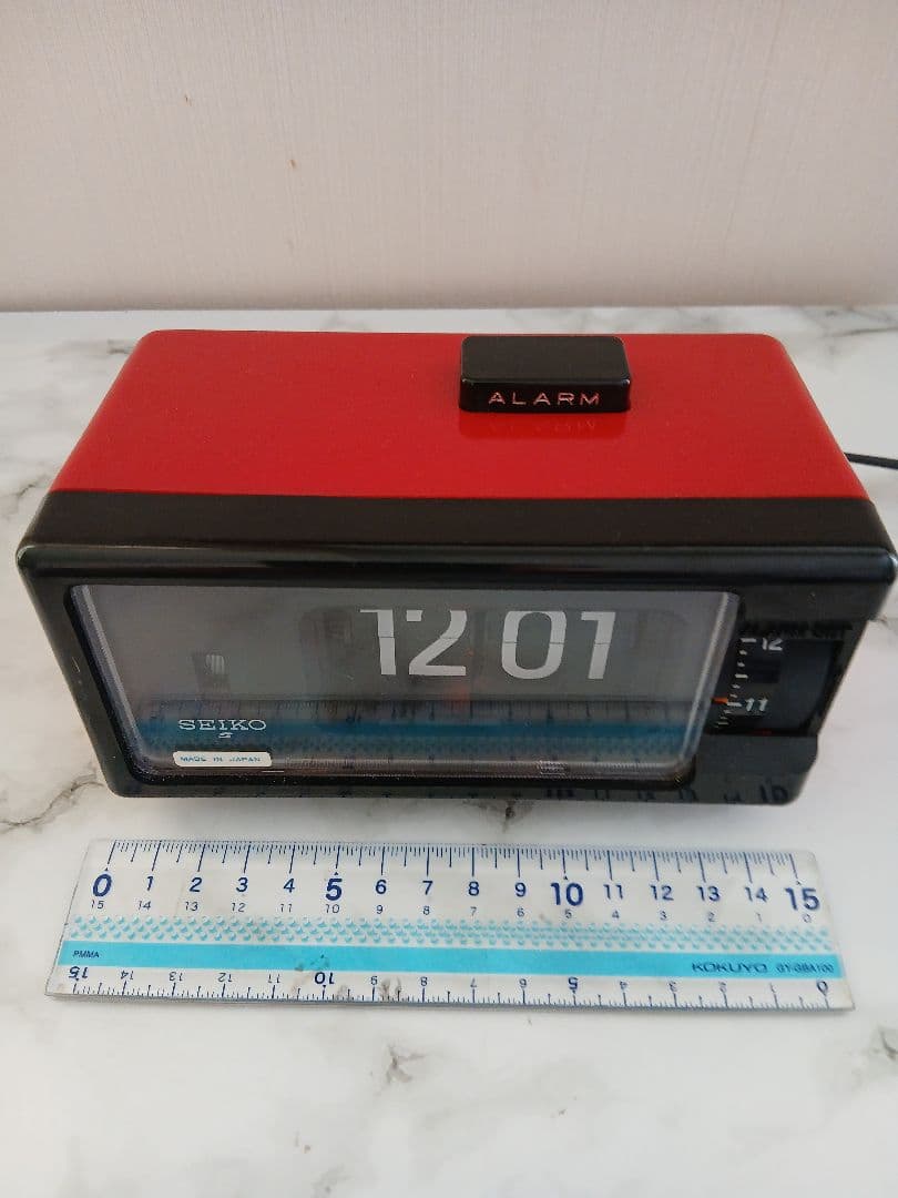 SEIKO パタパタ時計 昭和レトロ DP 690T 50/60Hz 赤と黒 - メルカリ