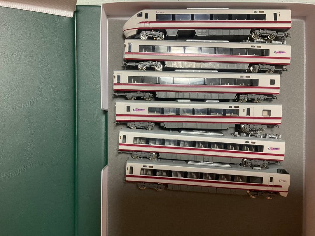 匿名配送　KATO 681系 スノーラビットエクスプレス