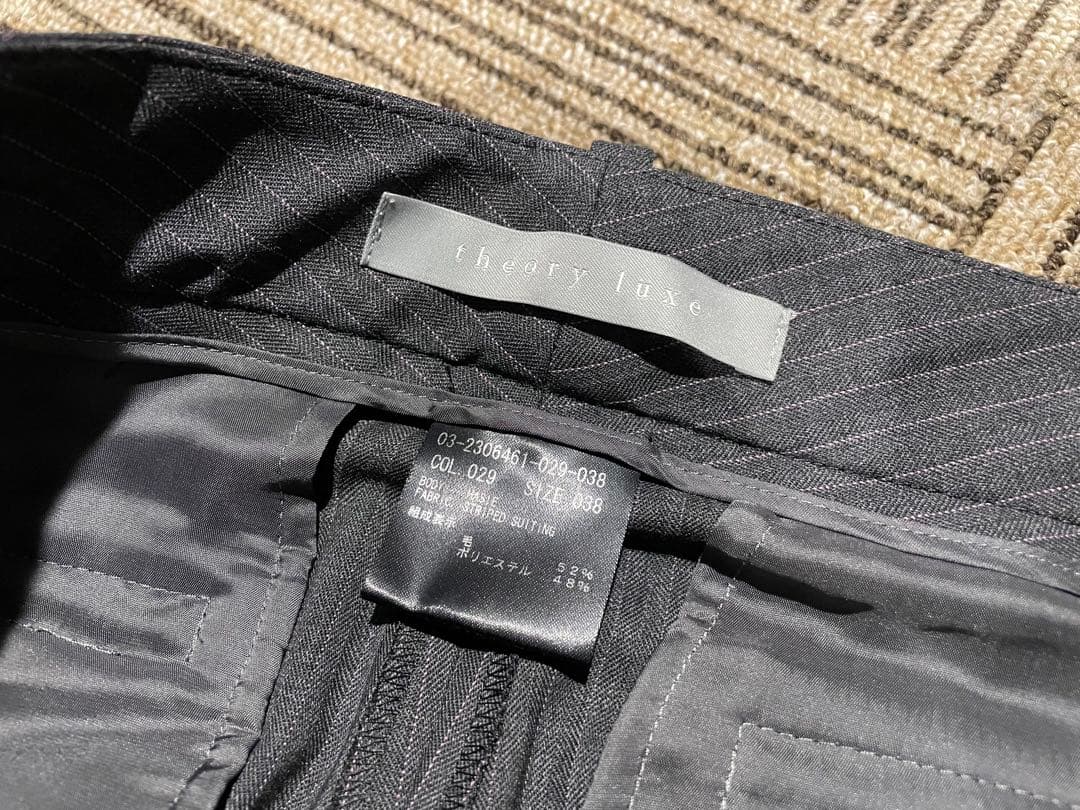 セオリーリュクス ストライプ パンツスーツ38 中古美品 - メルカリ