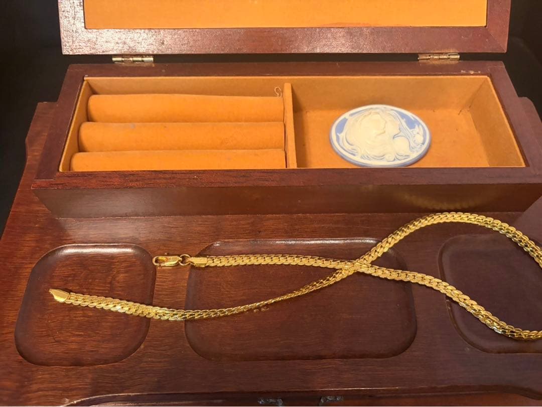 遺品整理ネックレス