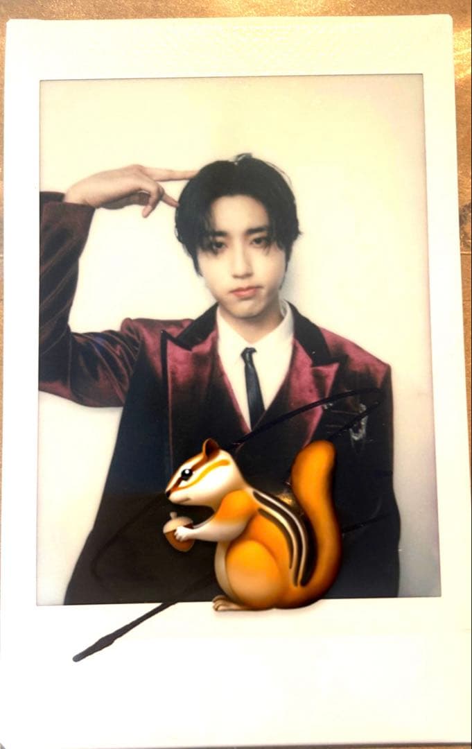 straykids HAN 直筆サイン入りチェキ 2025年最新】straykids サイン入り チェキの人気アイテム - メルカリ