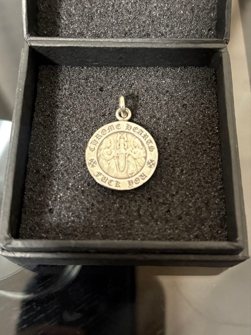 正規品　クロムハーツ　エンジェルメダルチャームV1 シルバー925 クロスダガー