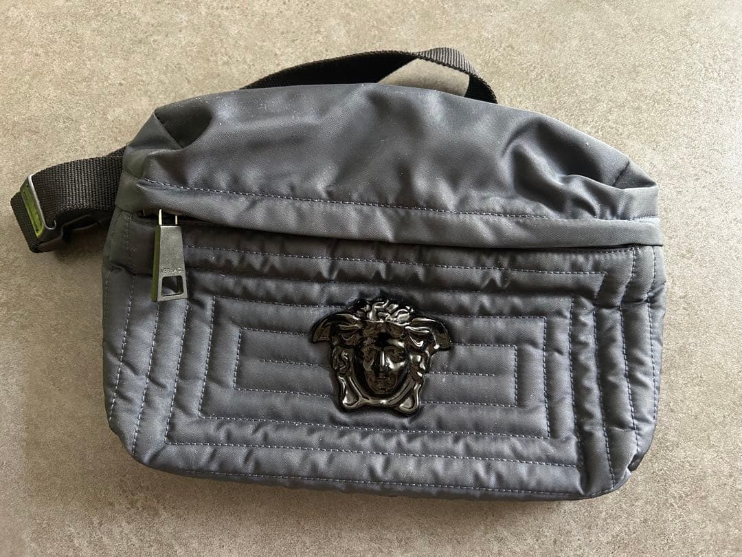 VERSACE ヴェルサーチェ ボディバッグ ウエストバッグ